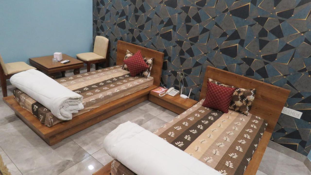 Raja Ji Hotels & Restaurant Jind Exterior photo